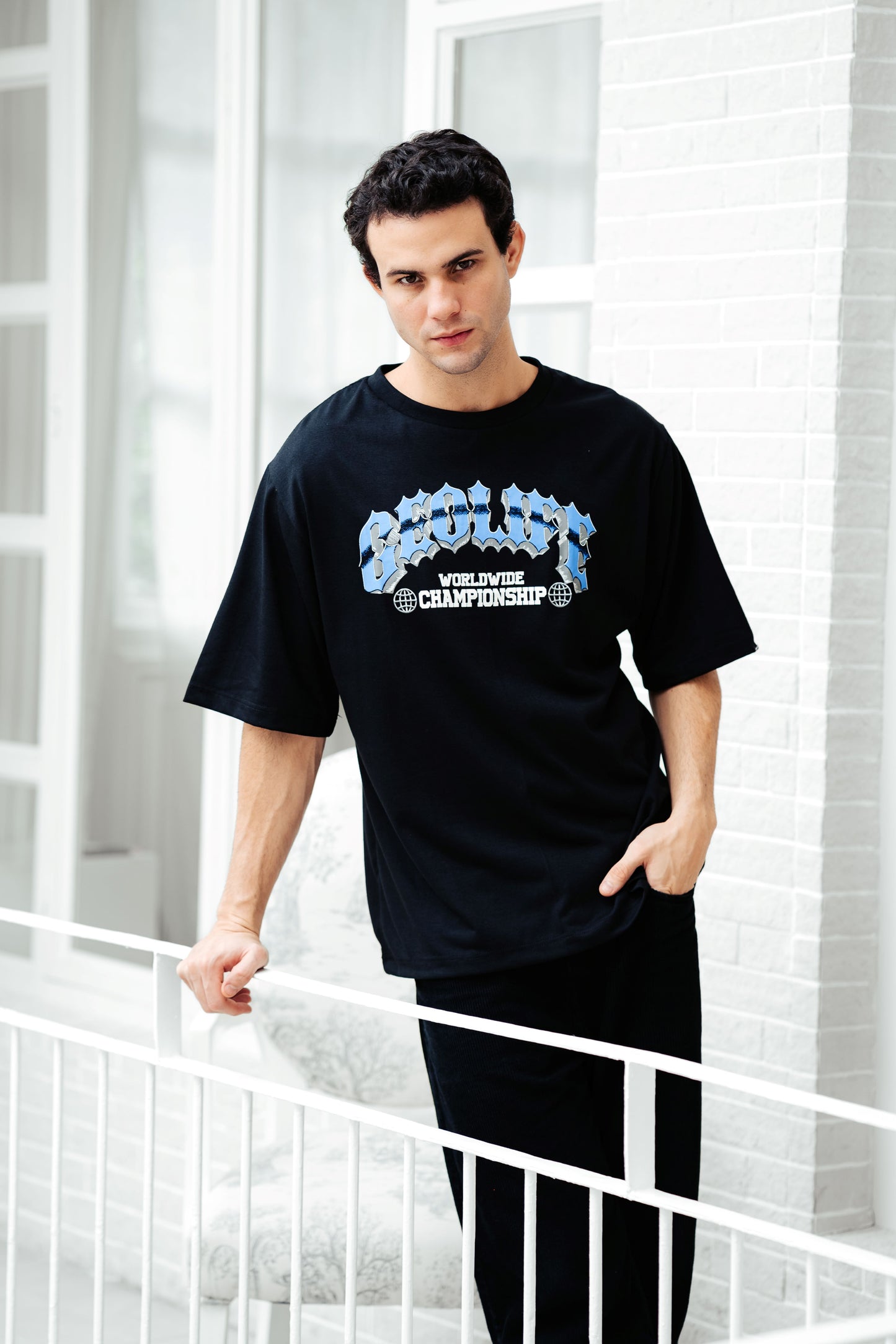 WORLDWIDE BLACK TSHIRT - GEOLIFE