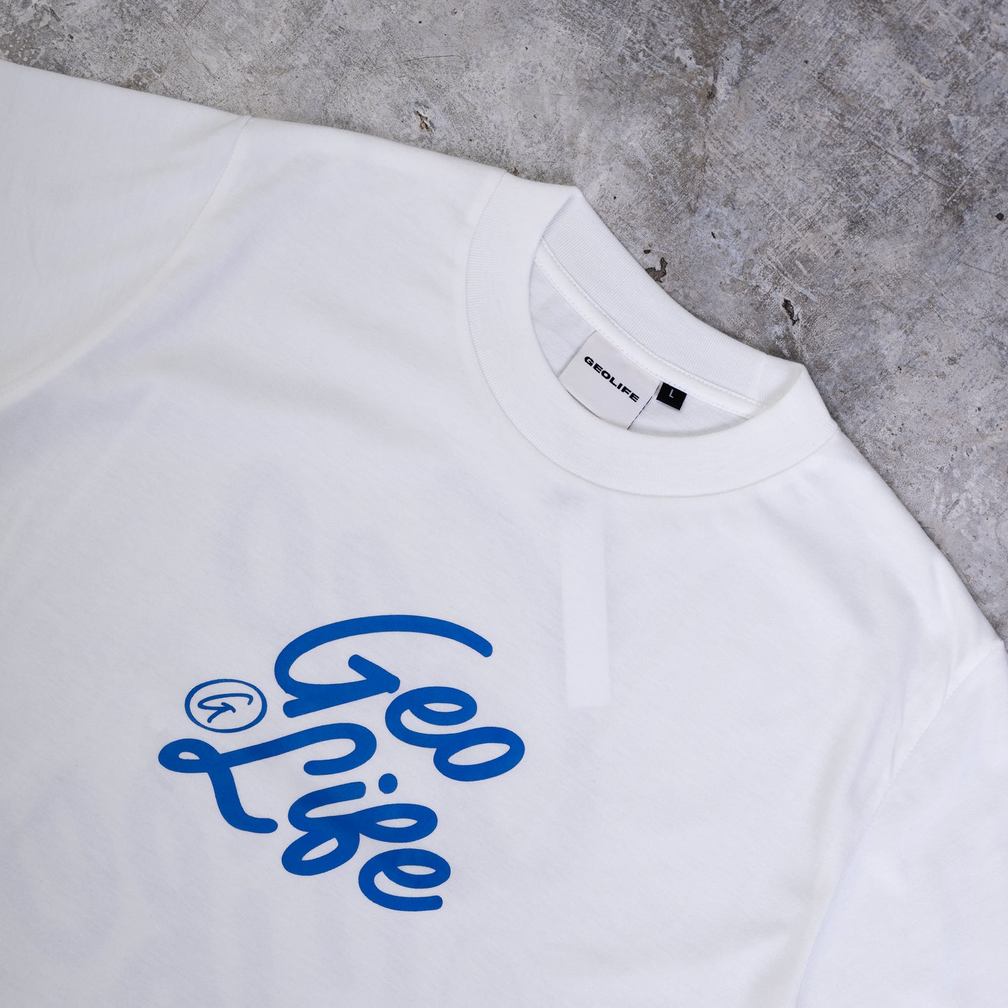 GEOLIFE SCRIPT - OFF WHITE TSHIRT