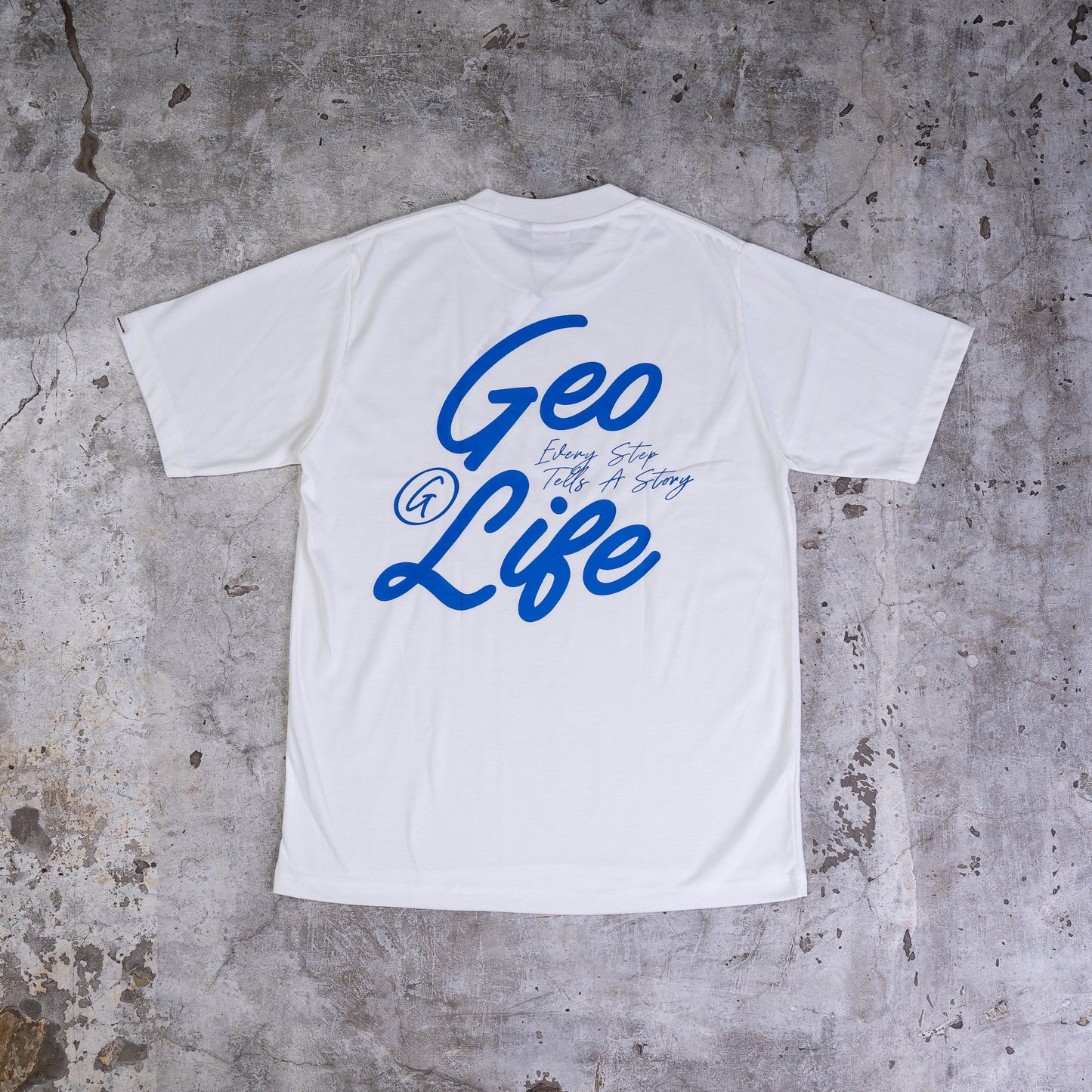GEOLIFE SCRIPT - OFF WHITE TSHIRT