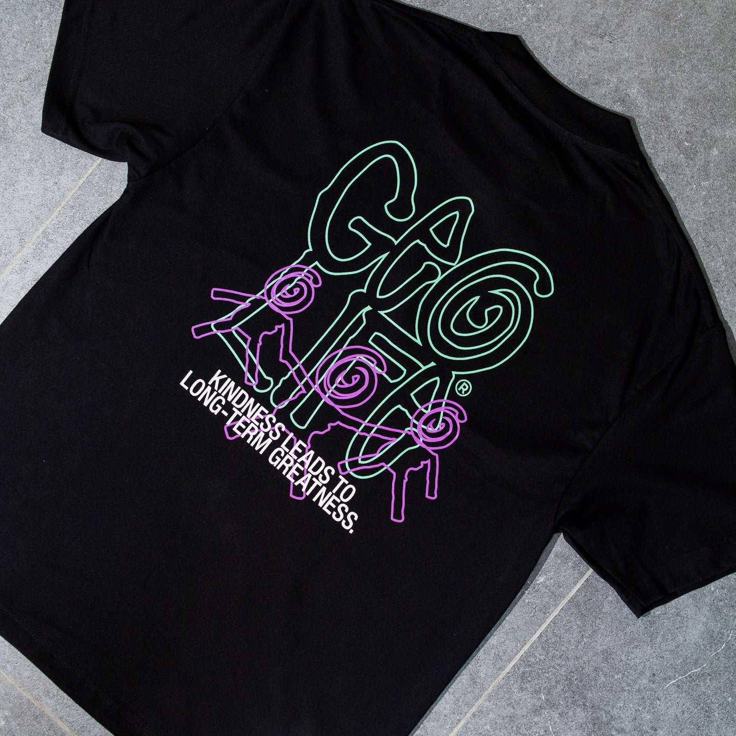 GEOLIFE GREATNESS - BLACK SHIRT