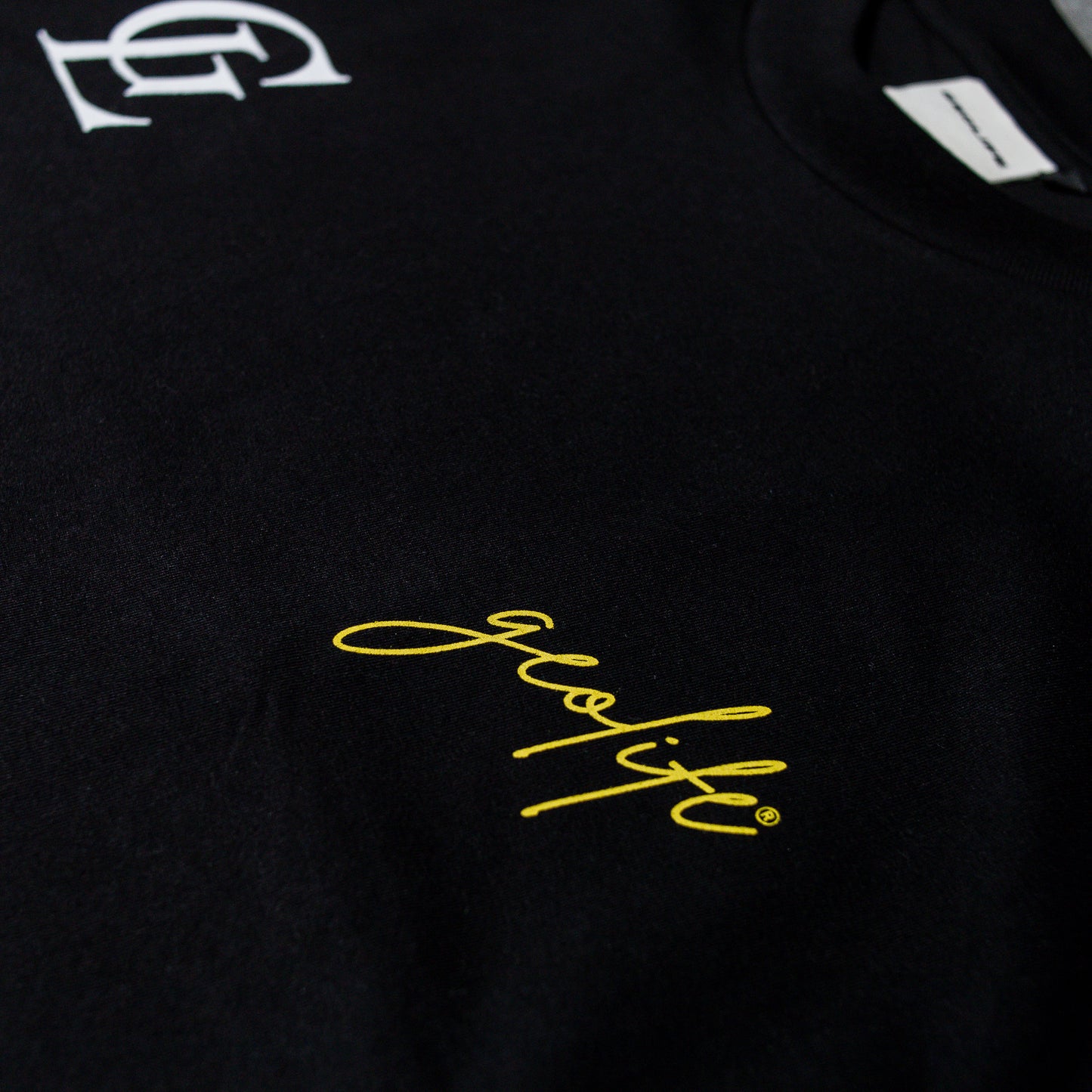 GEOLIFE CRAVE - BLACK SHIRT
