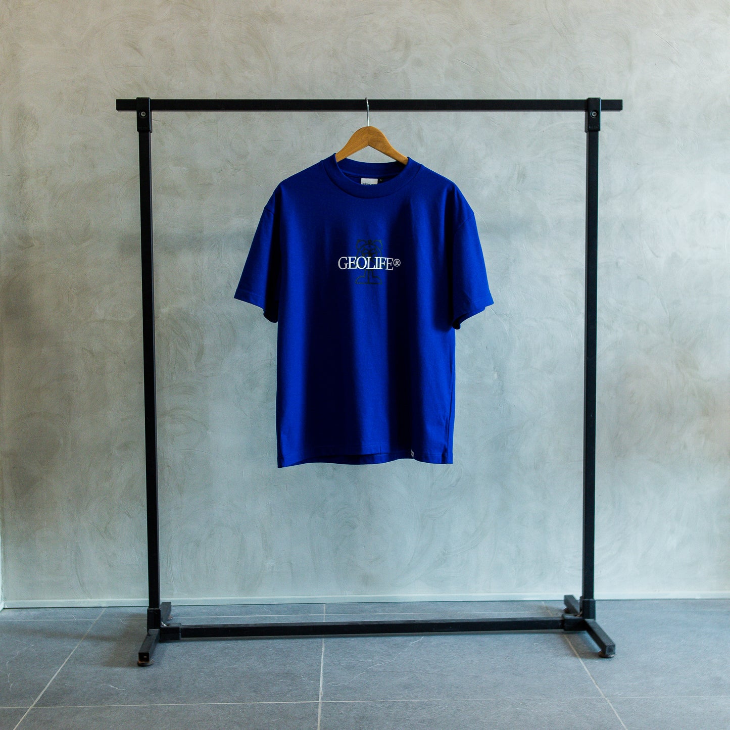 GEOLIFE ALARM CLOCK - ROYAL BLUE SHIRT