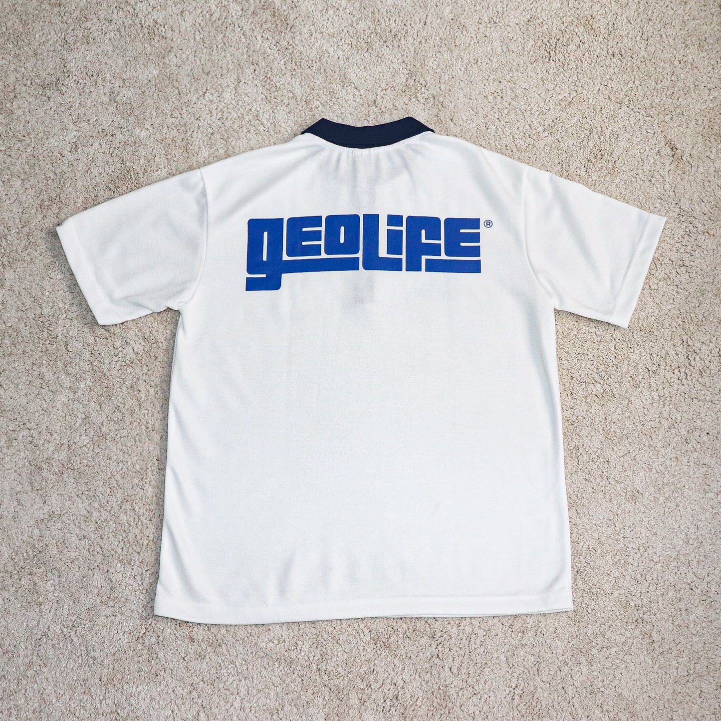 GEOLIFE RISE ABOVE - WHITE POLO SHIRT