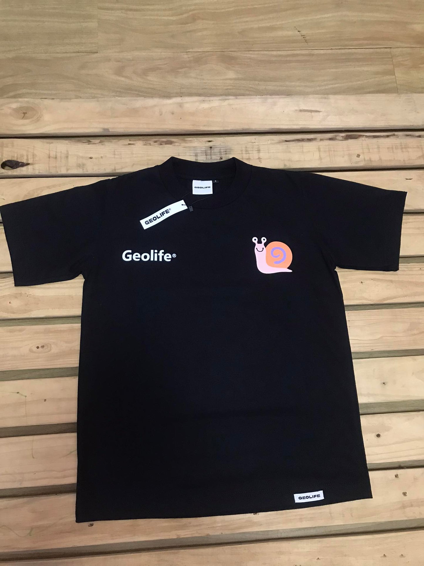 TAKE IT SLOW BLACK TSHIRT - GEOLIFE