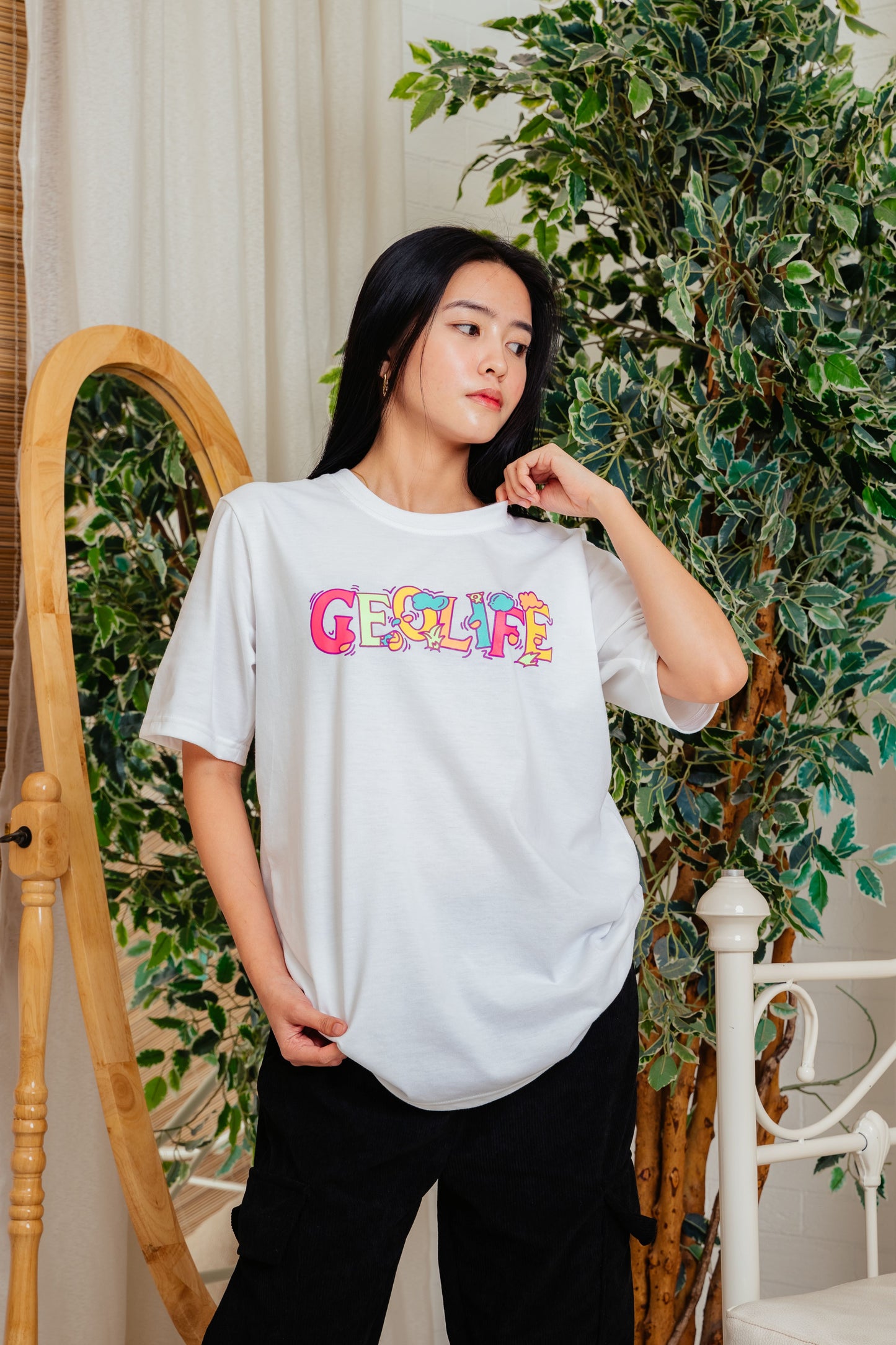 GEOLIFE STRENGTH WHITE TSHIRT