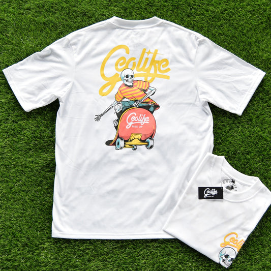 GEOLIFE SKATEBOARDER WHITE TSHIRT