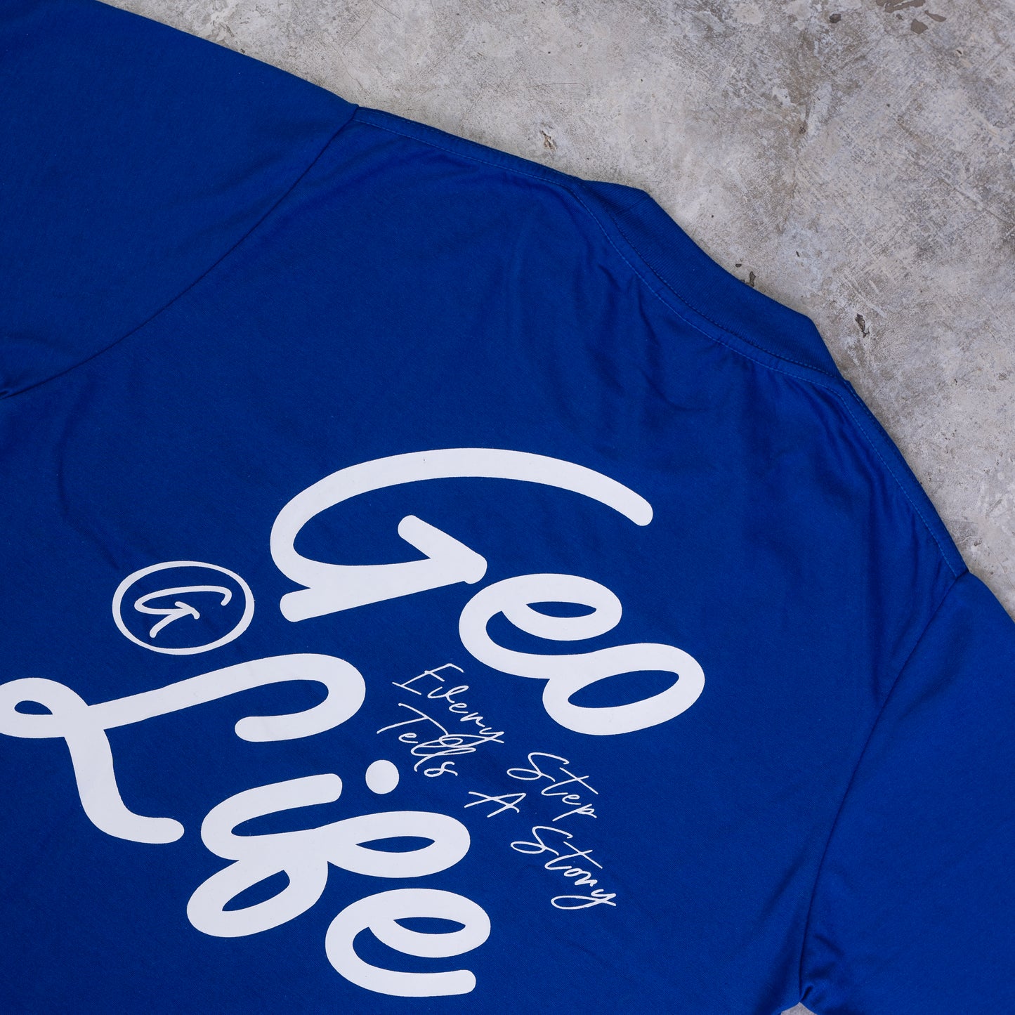 GEOLIFE SCRIPT -  ROYAL BLUE TSHIRT