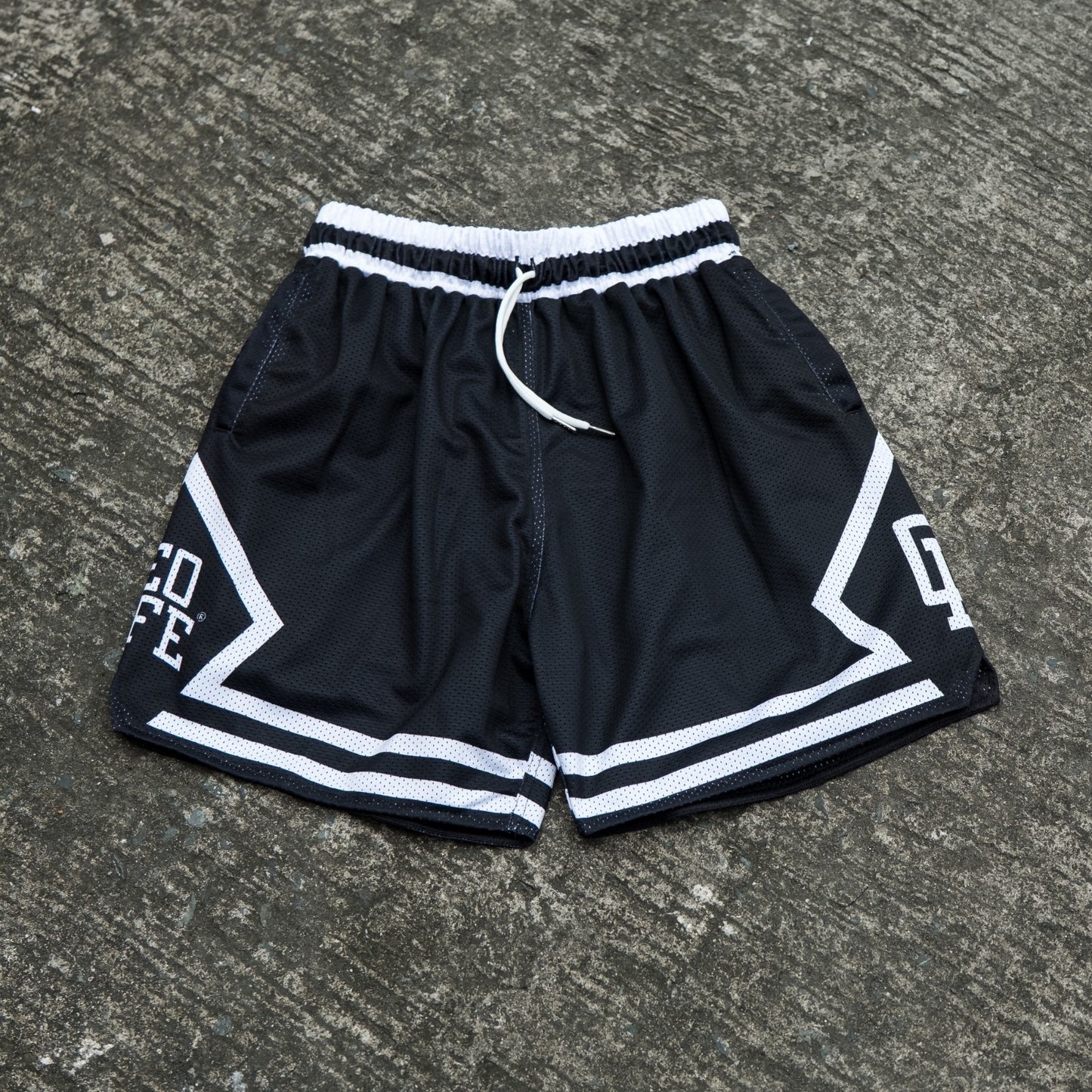 GEOLIFE CHICAGO INSPIRED - MESH SHORT - BLACK