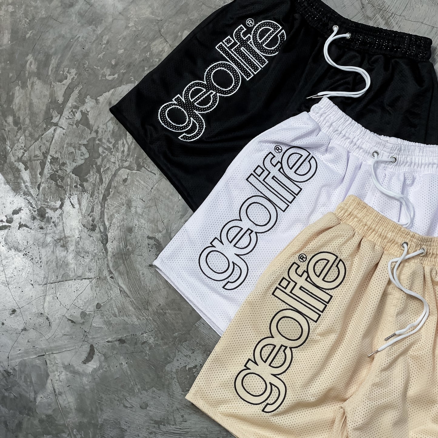 GEOLIFE EMBROIDERY MESH --- BLACK